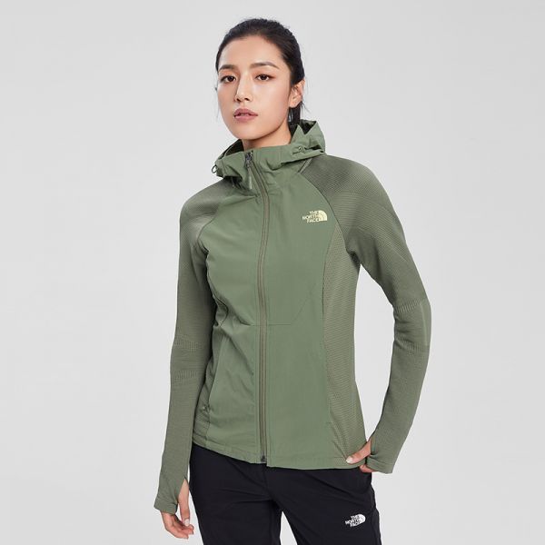 下MTheNorthFace北面春夏新品软壳外套女舒适防泼溅户外休闲|3RL6